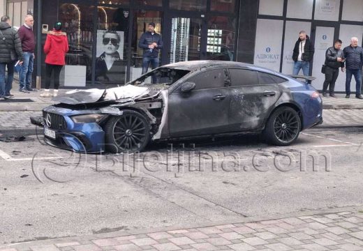 Oštećen još jedan automobil i izlog radnje: Istraga će utvrditi da li je požar podmetnut (Foto)