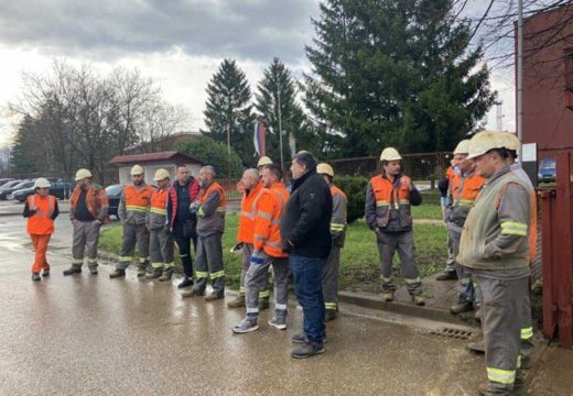 Nakon sastanka sa Dodikom prekinut štrajk: Radnici Nove Ljubije dobijaju 6 plata