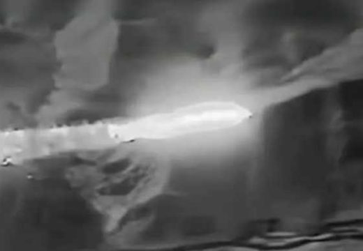 Drama na nebu: Ovako je Izrael oborio iranski avion iznad Teherana (Video)