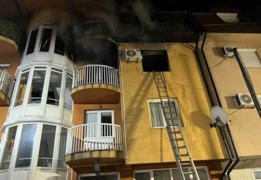 Izgorio stan u Tesliću: Evakuisano deset stanara, među njima i djeca