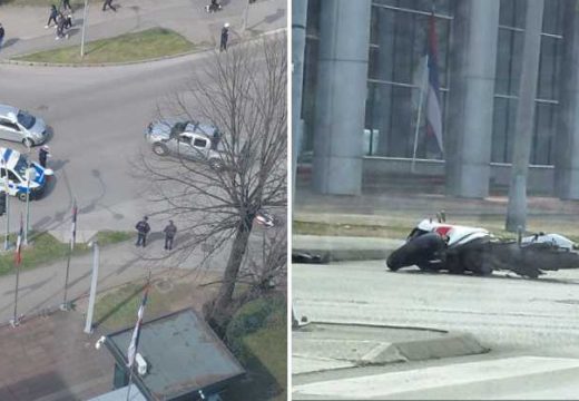 RS: Povrijeđen motociklista kod zgrade Vlade Republike Srpske (Foto)