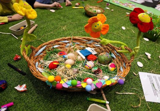 Profesor na Bogosoloviji razriješio dilemu: Da li se kaže Vaskrs ili Uskrs