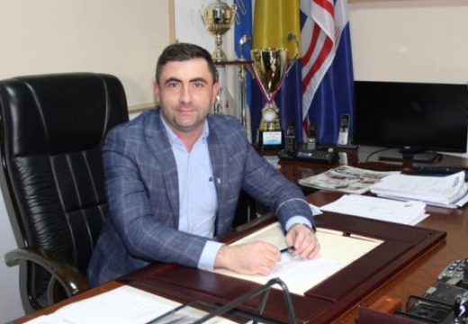 HRISTOS VASKRSE – VAISTINU VASKRSE!: Vaskršnja čestitka gradonačelnika Bijeljine