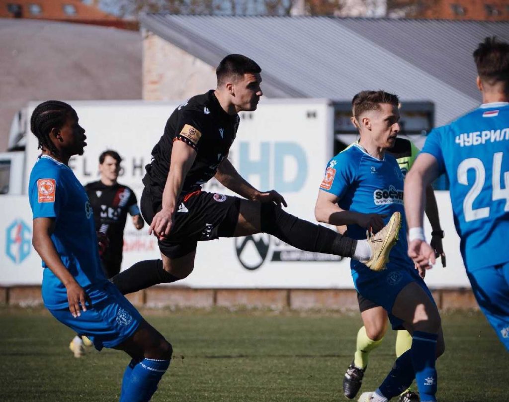 Fudbalska “uspavanka” u Bijeljini: Bez golova u prvom polufinalnom susretu Radnika i Zrinjskog