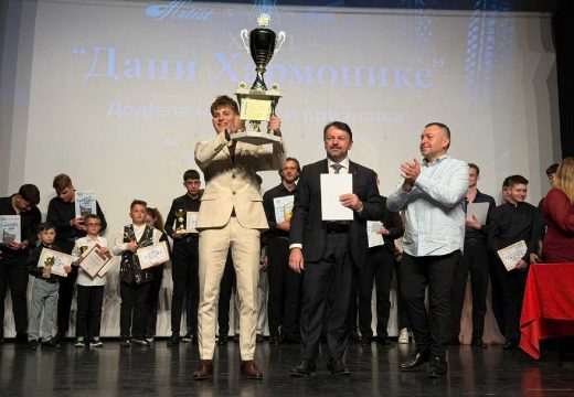 Bijeljina: Aleksa Branković ukupni pobjednik međunarodnog festivala harmonike