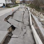 Oprez: Odron na regionalnom putu Kozarac – Mrakovica (Video)