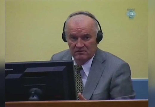 Građani Srpske uz generala: Ovo je nehumano, pustite ga da se liječi