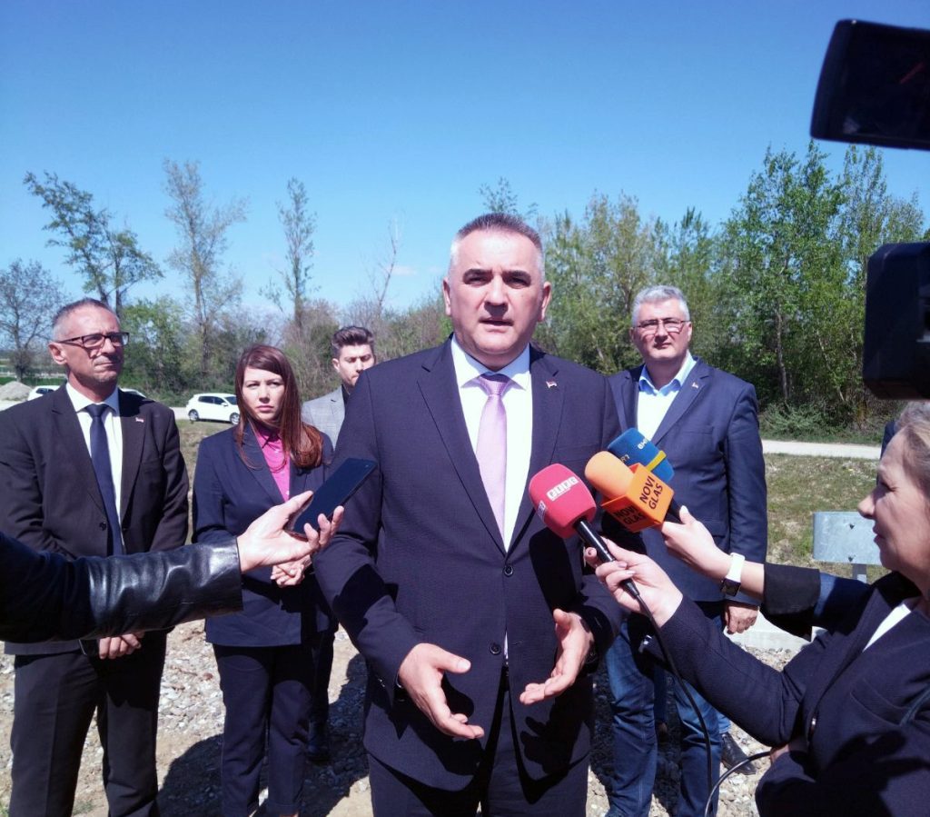 Minić: Grad Bijeljina da što prije omogući nastavak izgradnje nasipa