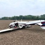 Drama u Slavoniji: Avion prinudno sletio u polje, pilot u bolnici