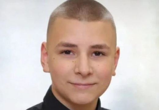 Jedina nada je klinika na Kubi: Stefanu Šafariku (16) se vratila opaka bolest, porodica moli za pomoć