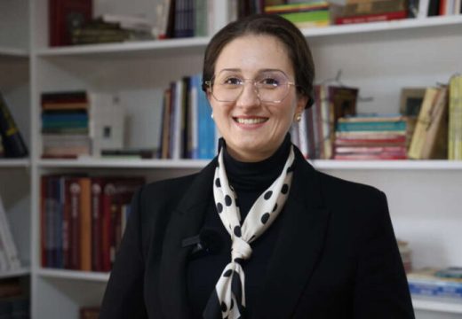 Popadija i doktorica anđeoskog glasa – Nikolina Rosić