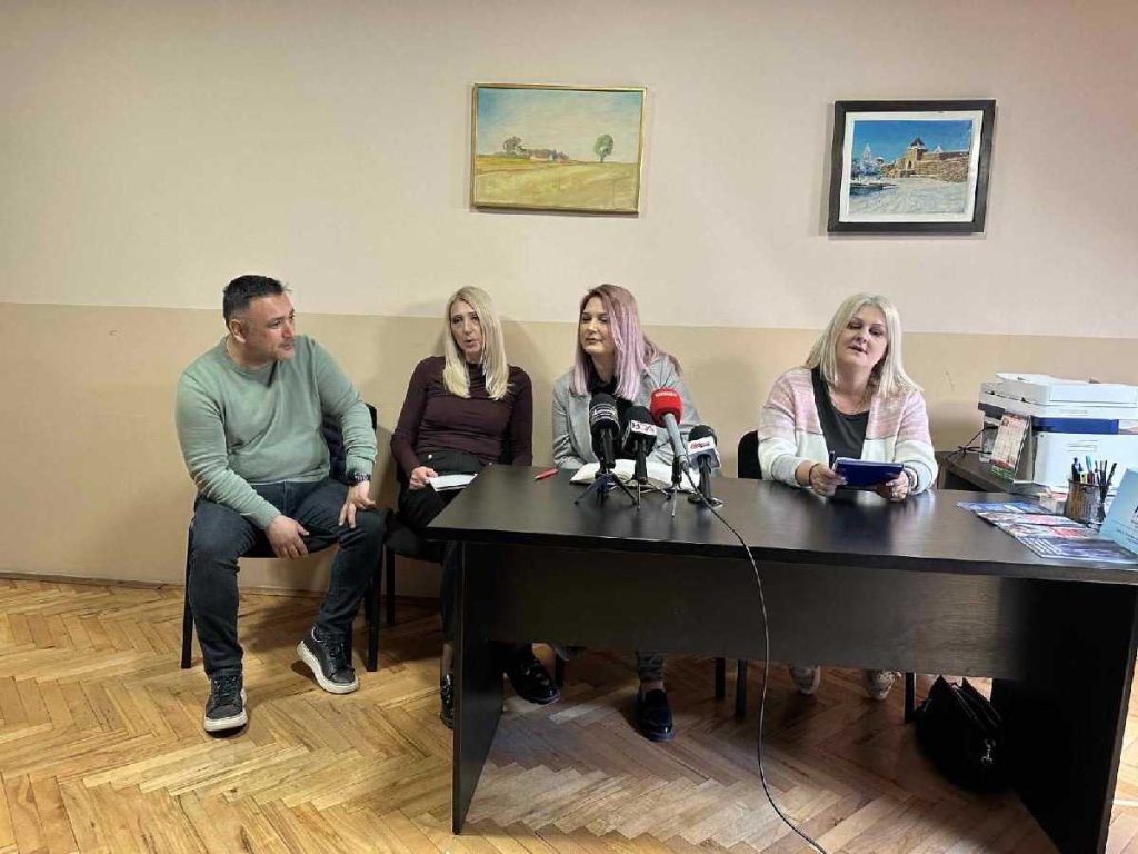 Konferencija za štampu članova Sindikalnog odbora „Vodovoda“ u Regionalnom sindikalnom centru Bijeljina:  Nas samo interesuju pošteno zarađene plate