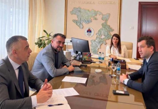 Kuzmić na sastanku sa načelnikom Srebrenice: Ministarstvo će podržati projekte iz oblasti poljoprivrede, vodoprivrede i ruralnog razvoja