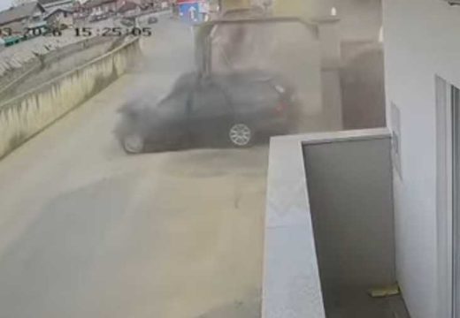 Objavljen uznemirujući snimak: Preminuo mladić povrijeđen u nesreći kod Bijeljine (Video)