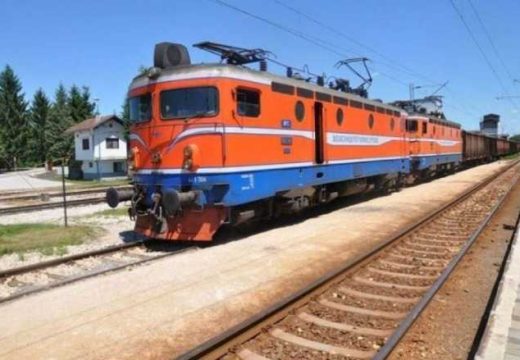 Novi problemi u “Željeznicama”: Penzije na čekanju!