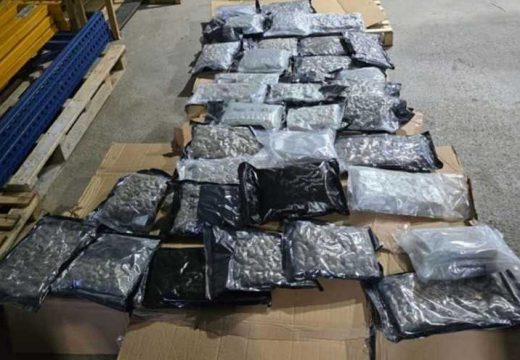 Akcija: U Laktašima uhapšeno devet osoba, pronađeno 40 kg droge