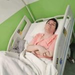 Humanost: Pomozimo mladoj majci pozivom na broj 1414
