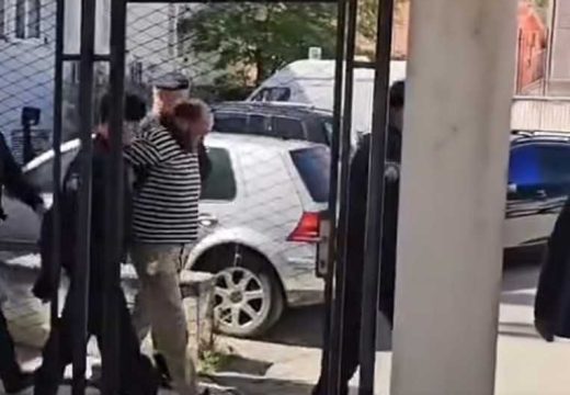 Ovo je Kristijan Aleksić: Objavljeni snimci njegovog privođenja (Video)