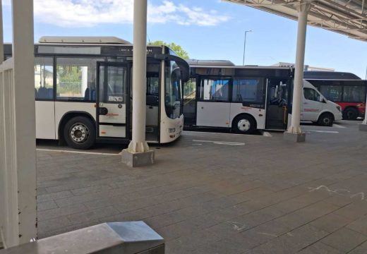 Otvorena nova Autobuska stanica u Bijeljini: Kapitalni objekat za dobrobit građana (Foto)