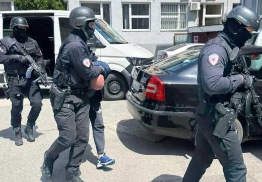 RS: Dobojlija predat Okružnom tužilaštvu (Foto)
