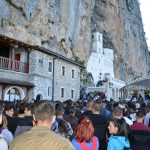 Ko ne smije da uđe u Manastir Ostrog: Postoje dva važna pravila vezana za posjetu Svetom Vasiliju Ostroškom