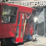 Drama u centru Beograda: Tramvaj se “zakucao” u objekat (Video)