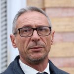 Ostojić o Dobrovoljačkoj: Lakše bi bilo otići u Teheran nego u Sarajevu odati poštu ubijenim