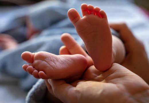 Velika podrška: Opština u Srpskoj za rođenje prvog djeteta daje 4.000 KM, a za treće 10.000 KM