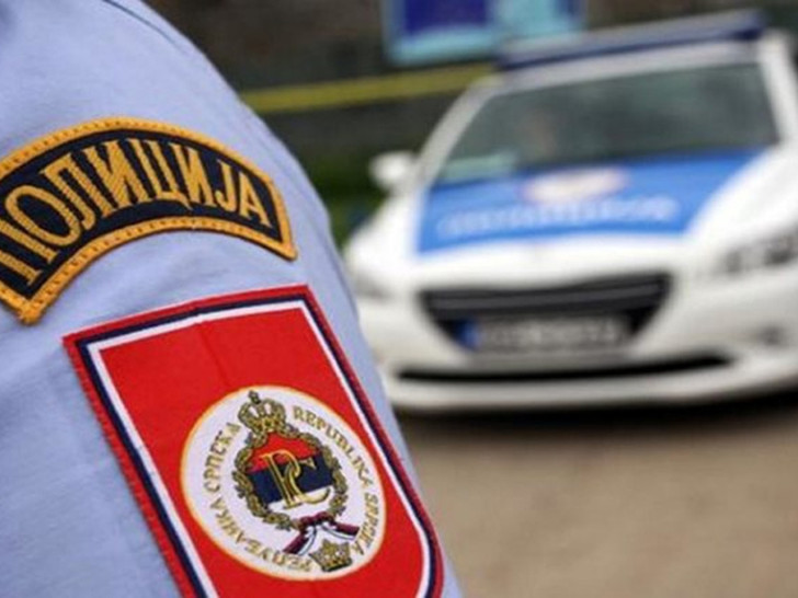 policija