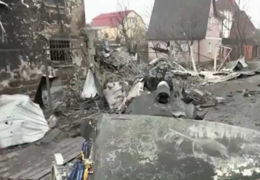 Proglašen dan žalosti: Najmasovniji napad na Kijev, izvlače ljude iz ruševina