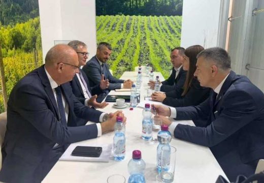 Kuzmićeva i Glamočić na sajmu poljoprivrede: Srbija ostaje najveći oslonac