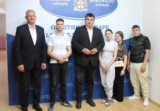 Lopare: Prijem za maturante Srednjoškolskog centra “Vuk Karadžić”