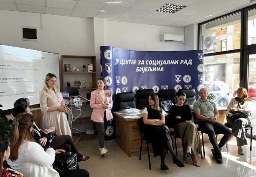 Bijeljina: Održan stručni susret “Čujmo neizgovoreno“