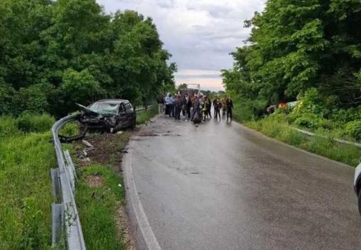 Nesreća: Oglasila se policija o sudaru autobusa i auta kod Šamca