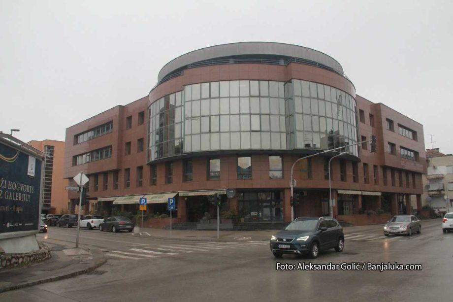 uio