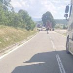 Nesreća kod Drvara: Poginula djevojka, sudarila se s ocem pa pala pod kamion