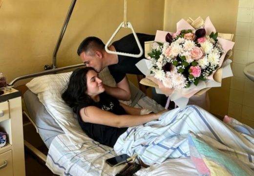Načelnik Dubice posjetio Biljanu Čekić, Daru iz Jasenovca, u bolnici