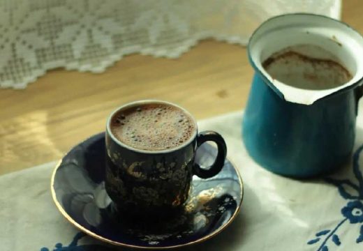 Zdravlje: Kafa u trudnoći – da li je treba izbjegavati?