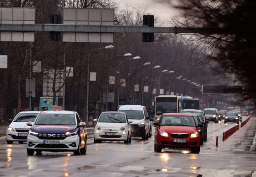 Pojačana je frekvencija vozila na izlazu iz BiH: Vozači oprez zbog mokrih kolovoza