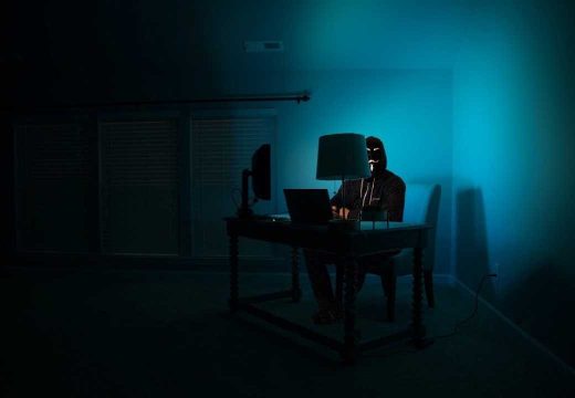 Tamna strana: Na Dark webu se pojavili podaci 51.000 korisnika agencije iz RS