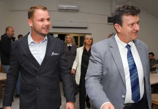 Politika: Vukanović otkrio detalje sjednice; SDS rekao “ne” Stanivukoviću