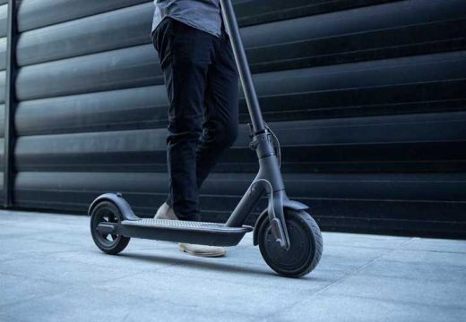 Haos u Zvorniku: Petoro djece povrijeđeno pri vožnji električnih trotineta