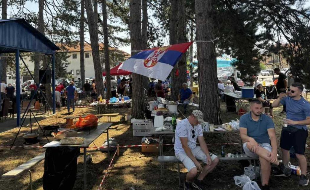 Bijeljina: Prva kotlićijada u Kojčinovcu okupila pedesetak ekipa (Foto)