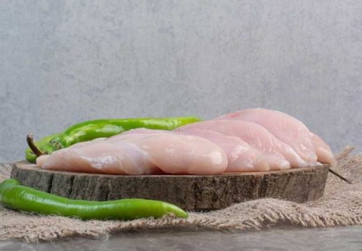 Mogu da izazovu ozbiljne probleme: Namirnice koje nikada ne treba jesti sirove
