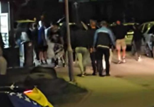​Odmah po završetku meča: Policija spriječila sukob navijača u Novom Travniku nakon utakmice BiH
