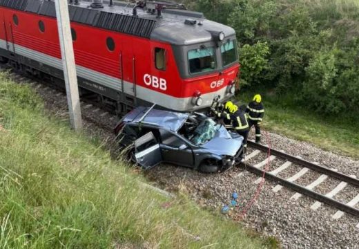Tragedija u Austriji: Srbin i supruga poginuli, ćerka (2) povrijeđena
