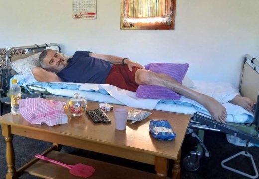 Teška sudbina oca iz Dervente: Krenuo da zaštiti djecu, pa ostao nepokretan