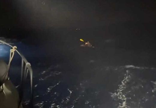 Drama kod Makarske: Bura odnijela dvije osobe i psa (Video)
