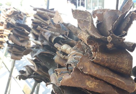 Paljenje lila: Veče uoči Petrovdana, saznajte šta ovaj običaj predstavlja