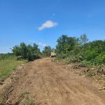 Bijeljina: Počeli radovi na čišćenju trase nekadašnje željezničke pruge u Suvom Polju